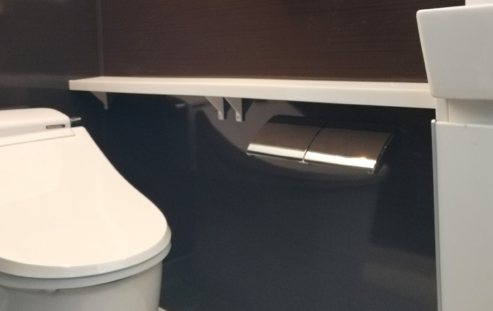 トイレは洗面つき収納量があります